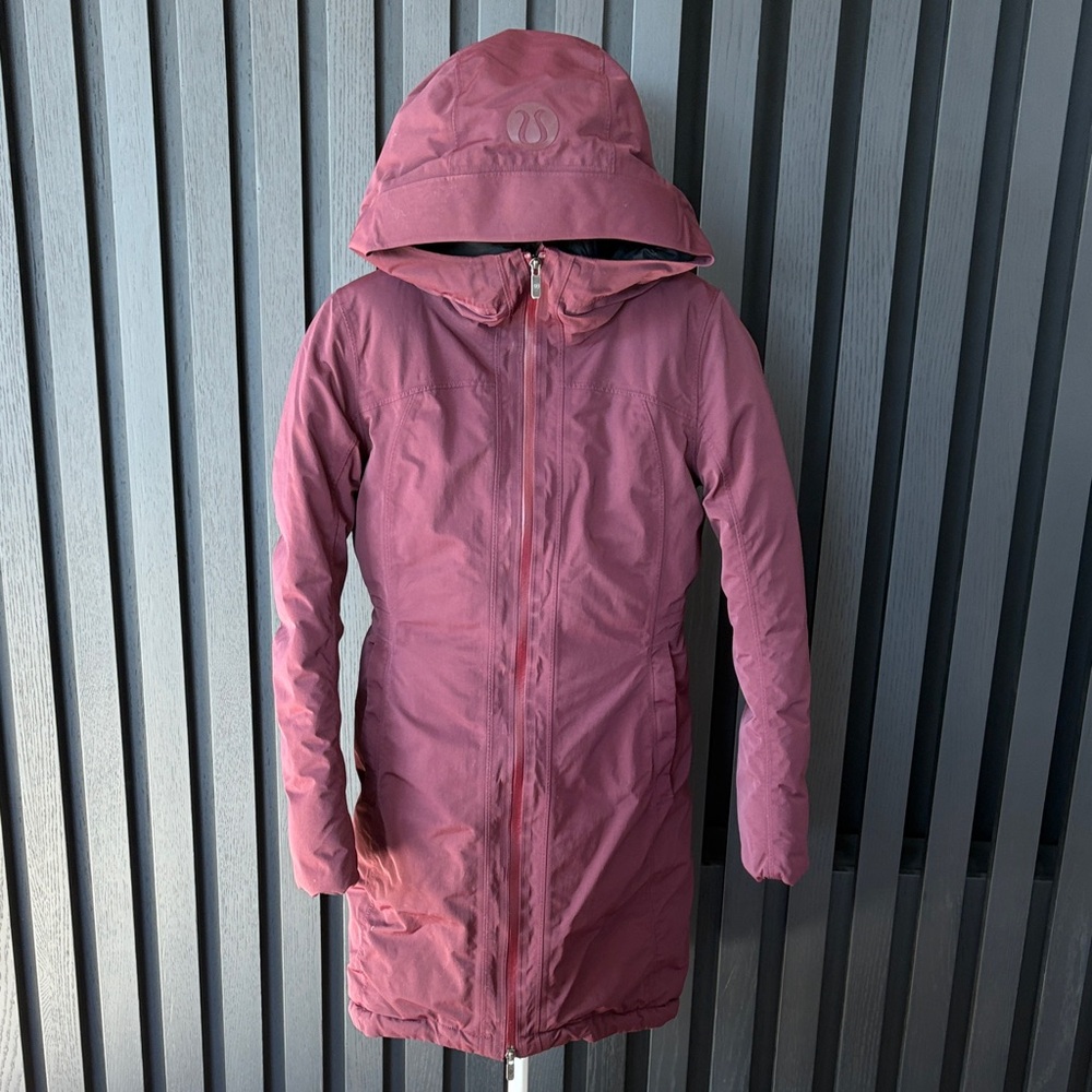 Lululemon Insulated waterproof Parka